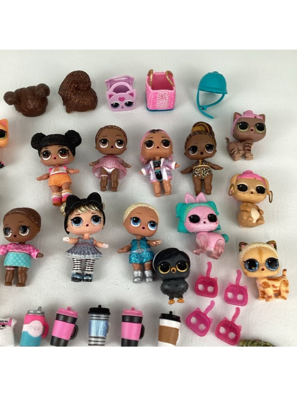 LOL Surprise Mini Doll Lot Glam Glitter Pets Accessories Curious QT Eye Spy MGA - Picture 3 of 9